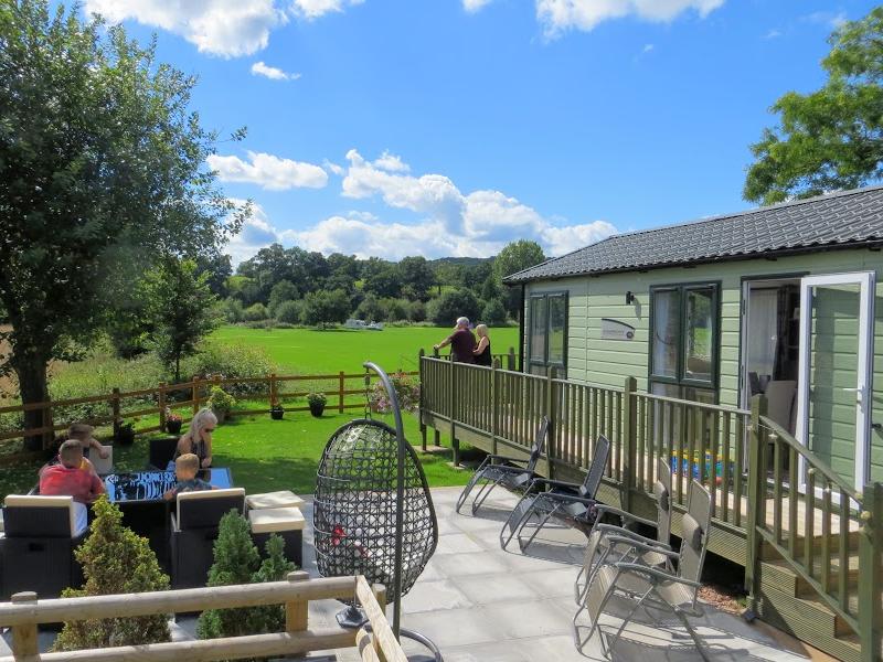 LICKHILL MANOR CARAVAN PARK, Worcestershire, UK DY13 8RL Your Parks
