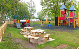 Goosewood Holiday Park (Flower of May Parks)