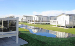 Blue Dolphin Caravan Park