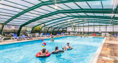 Free swimming pool Andrewshayes holiday park Devon