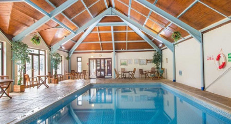 Bovisand Lodge Holiday Park - Indoor heated Pool + Sauna