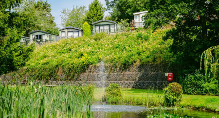 Lincomb-lock-caravan-park-19