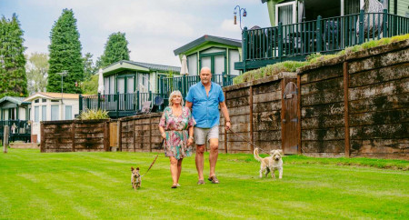 Lincomb Lock Caravan Park 19