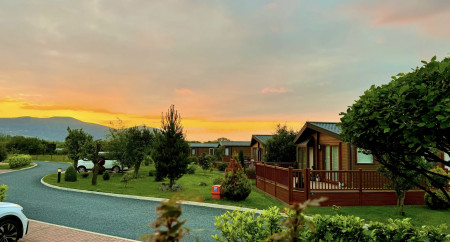Oakmere Lodge Park 9