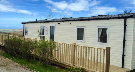 2 & 3 Bed, Pet & Non-Pet Holiday Homes Available