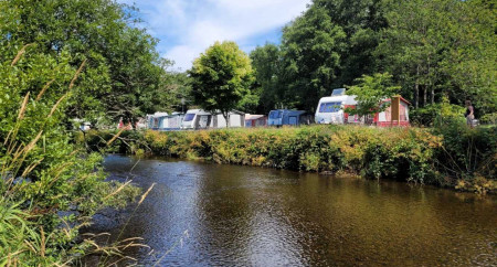 Riverbend Caravan Park 11