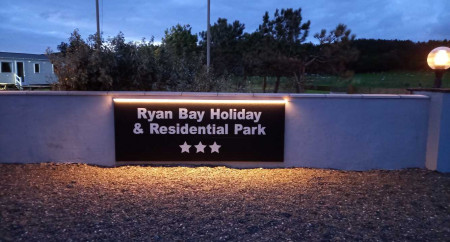 Ryan Bay Caravan Park  Entrance