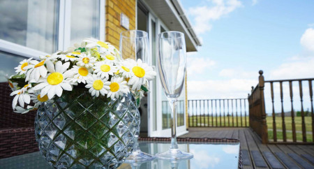 Tingdene Waterside Park Hotel 8